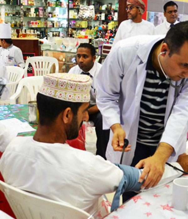Lulu Hypermarket conducts Blood Donation Camp at Oman