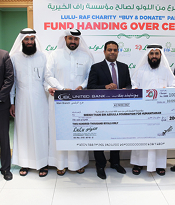 Lulu donates to RAF Charity in Qatar