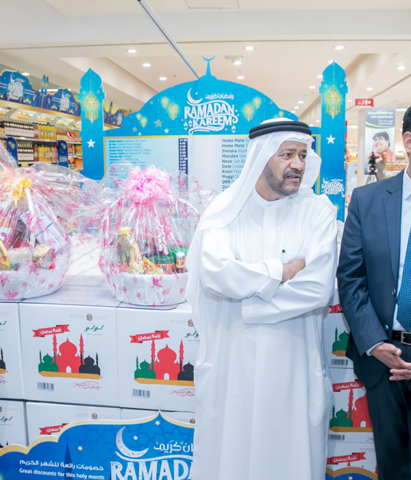 LULU LAUNCHES SUBSIDISED RAMADAN KITS IN STORES Welcomes Consumer Protection Director Dr. Hashim Al Nuaimi in Store Visit
